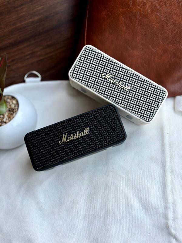 Marshall speaker